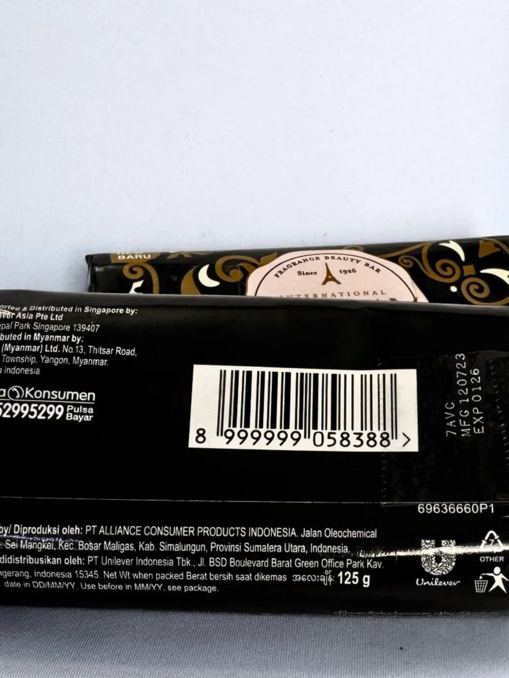 3 Bars New Baru International Camay CHIC Fragrance Beauty Soap 125g | Indonesia